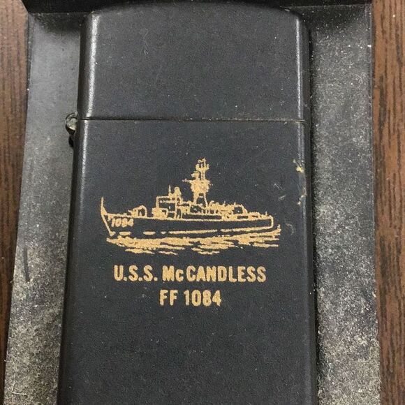 Zippo, vintage navy dock style, USS McDaniels, fast frigate, 1084 light use - Picture 2 of 7